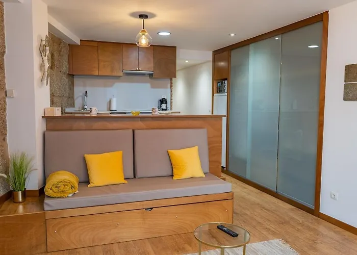 Estudio Centrico Junto A Estacion- Ccvialia Parking Gratis A Appartement