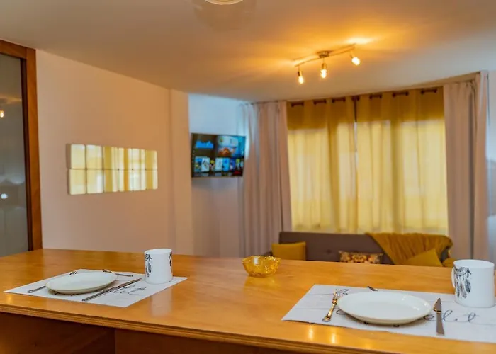 Estudio Centrico Junto A Estacion- Ccvialia Parking Gratis A Appartement Comarca de Vigo